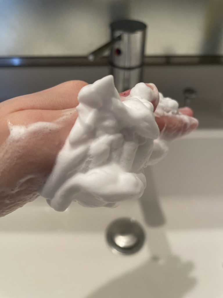 【hot topic on social media 2023】Melano CC's face wash